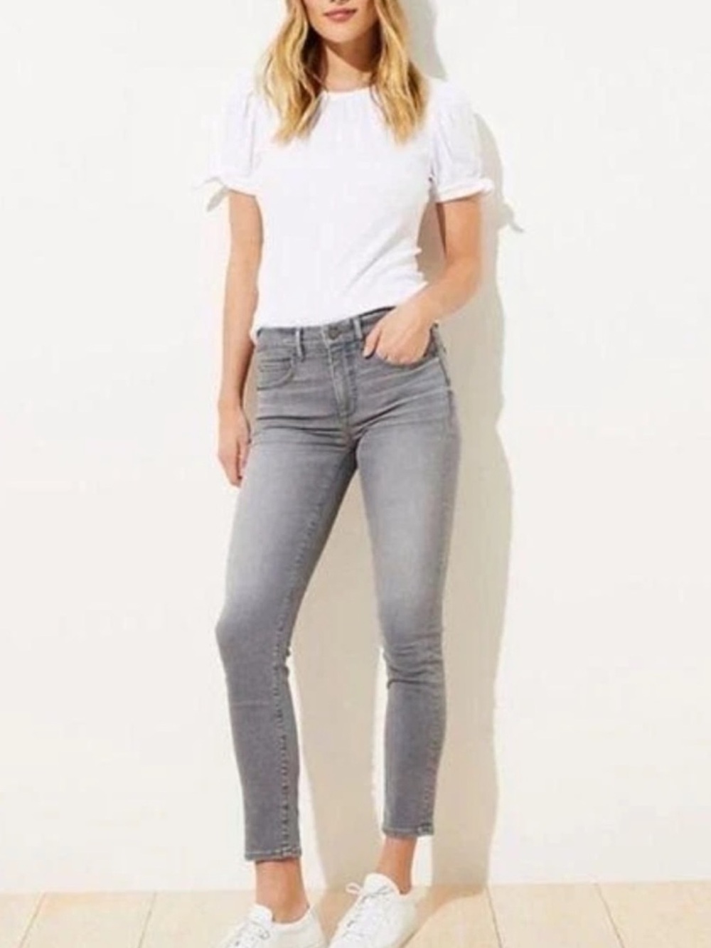 LOFT Washed Gray High-Rise Scupt Jegging Jeans